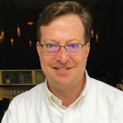 Erik Flesch headshot photo