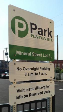 Lot 2 Sign Image
